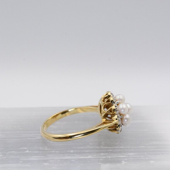 LibCo Seed Pearl Ring with Diamond Halo - Picture 4 of 10